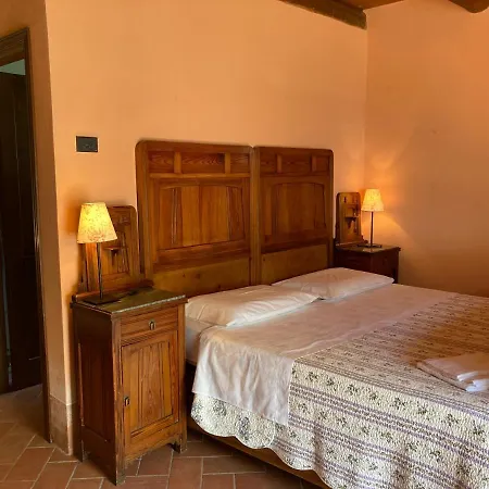 Landhuis La Busca Country House Monte Benedetto