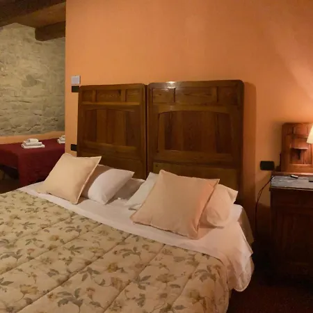 La Busca Country House Landhuis Monte Benedetto